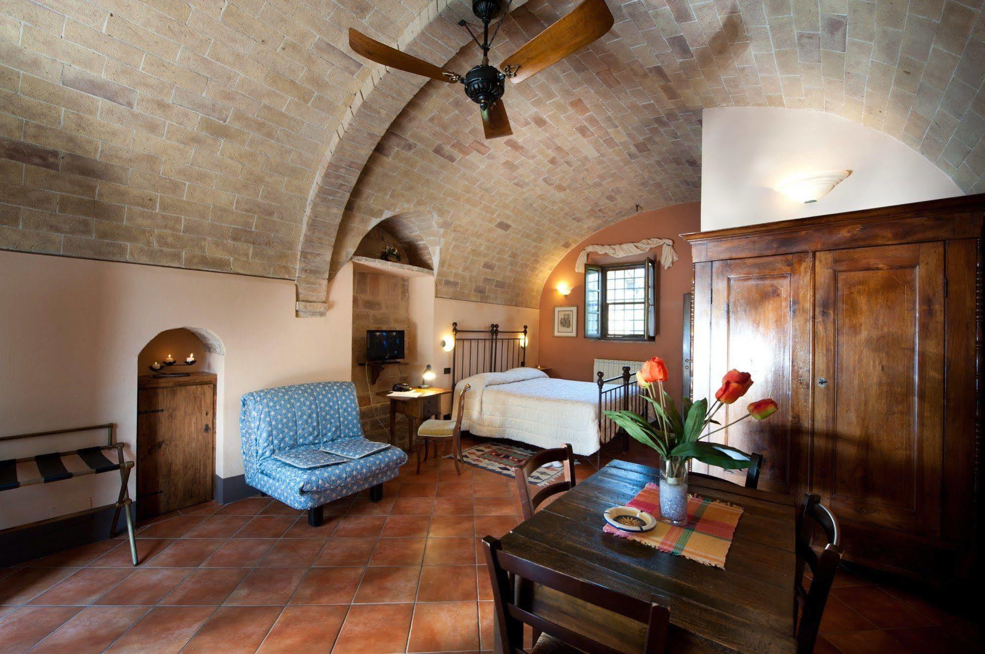 Sarna Residence San Quirico d'Orcia Bagian luar foto